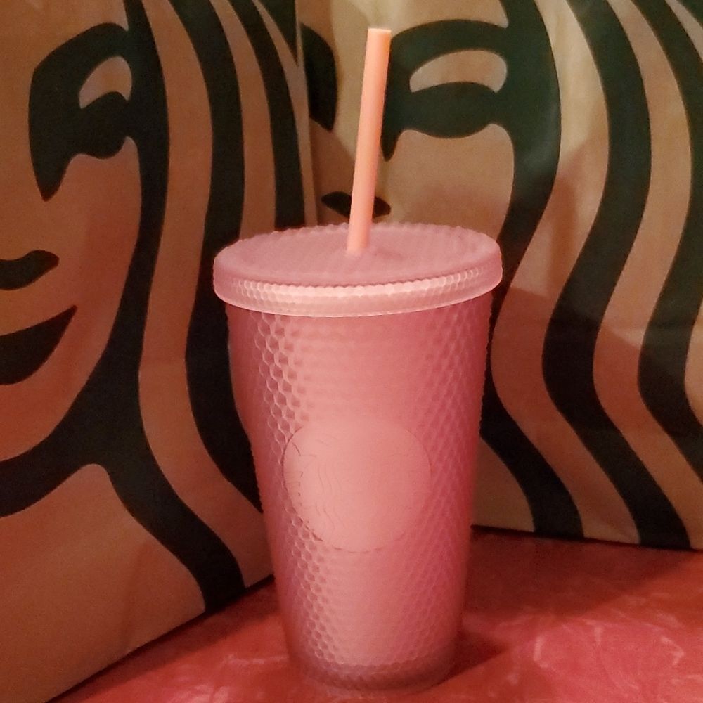 Starbucks Soft Pink Studded Grande Tumbler 16 oz. NWT